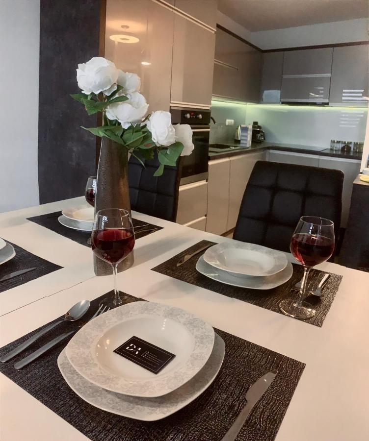 Downtown Apartments Family&Friends Rzeszow Ngoại thất bức ảnh