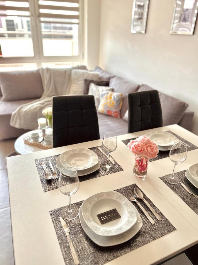 Downtown Apartments Family&Friends Rzeszow Ngoại thất bức ảnh
