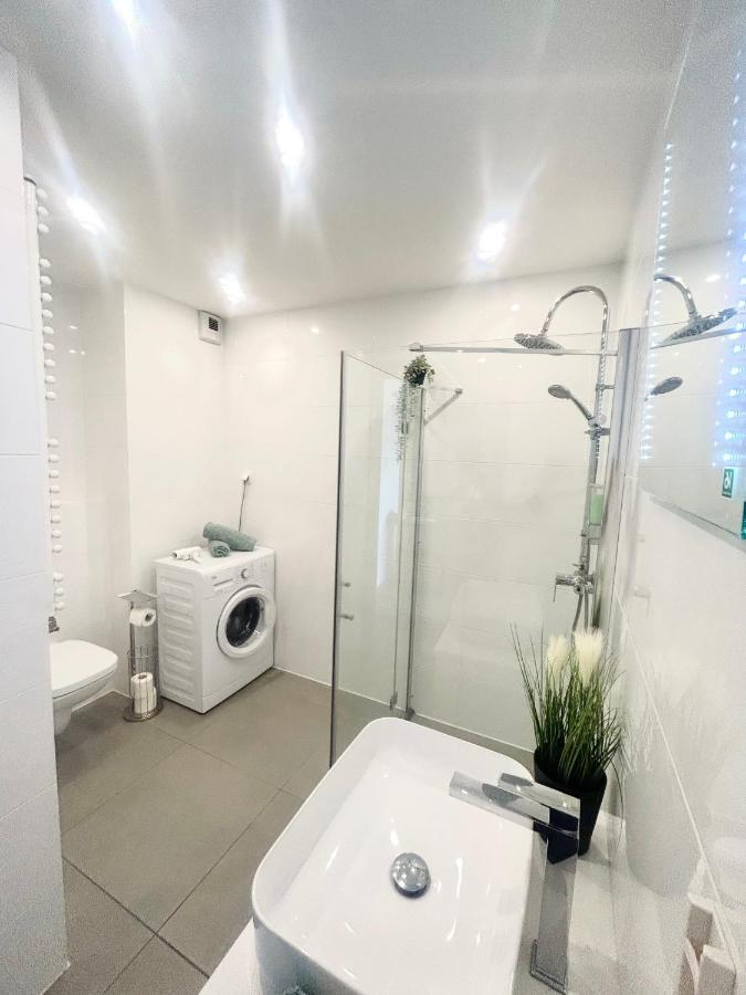 Downtown Apartments Family&Friends Rzeszow Ngoại thất bức ảnh