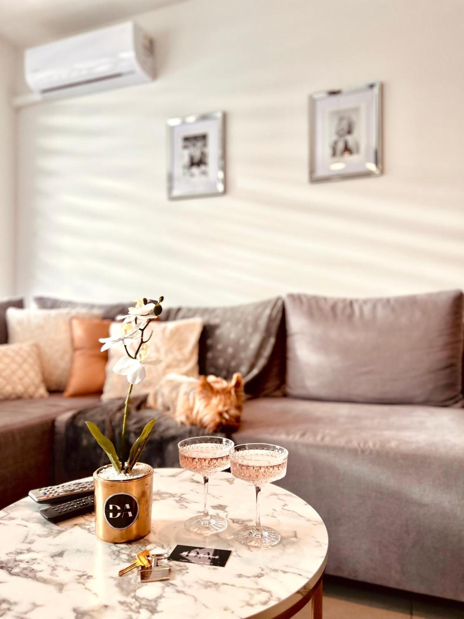 Downtown Apartments Family&Friends Rzeszow Ngoại thất bức ảnh